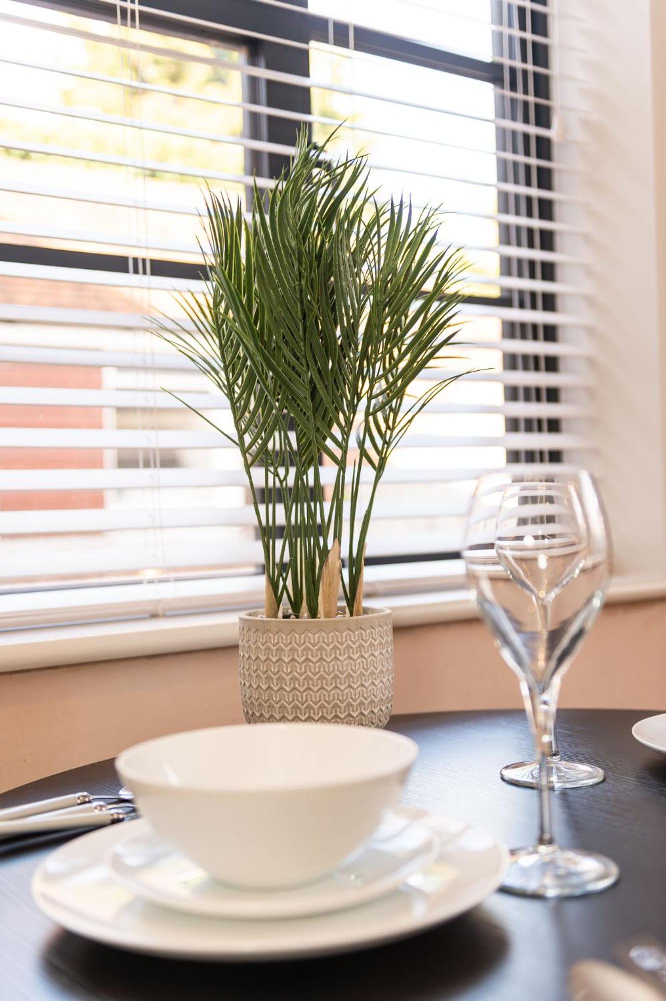 2 Castle Mews Apartment ซอลส์บรี ภายนอก รูปภาพ